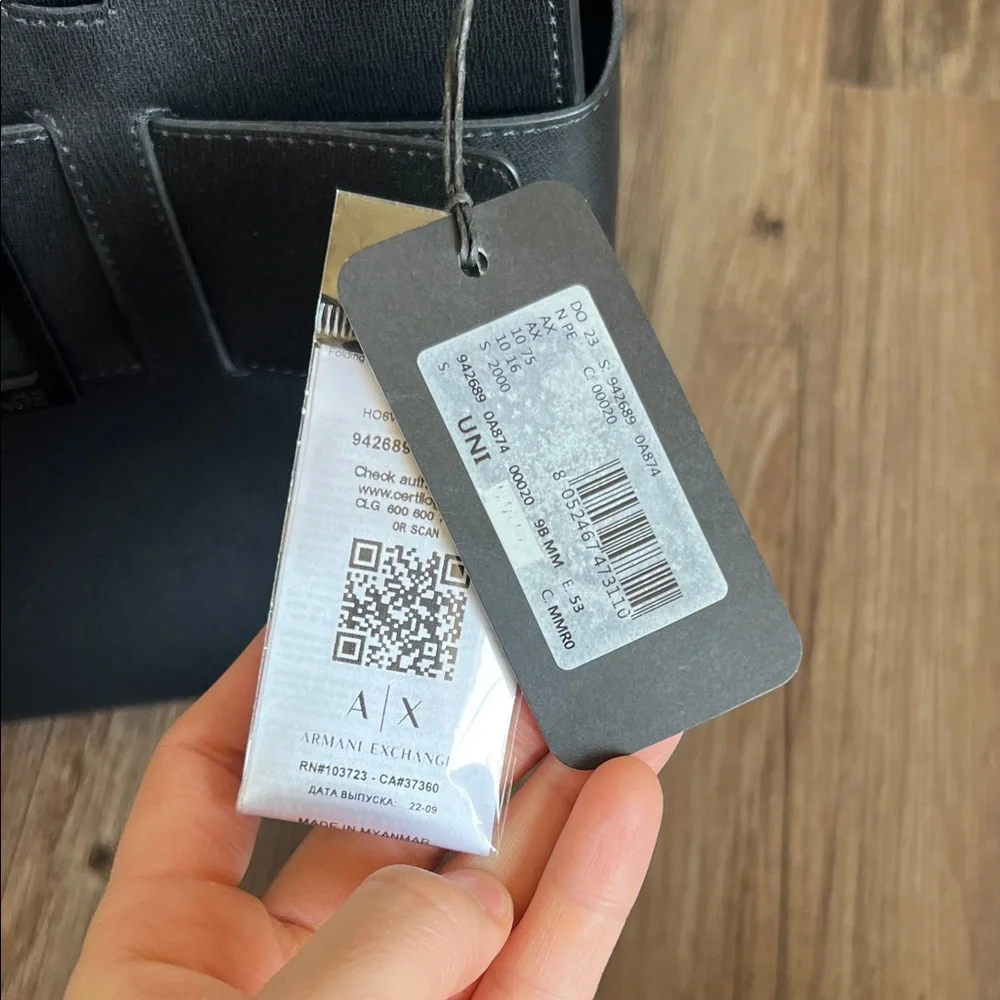Emporio Armani Black Leather Tote with Tag - Picture 2 of 5